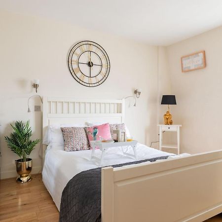 Spacious 1 Bed Oxford Street Apartment - Sleeps 4 London Ngoại thất bức ảnh