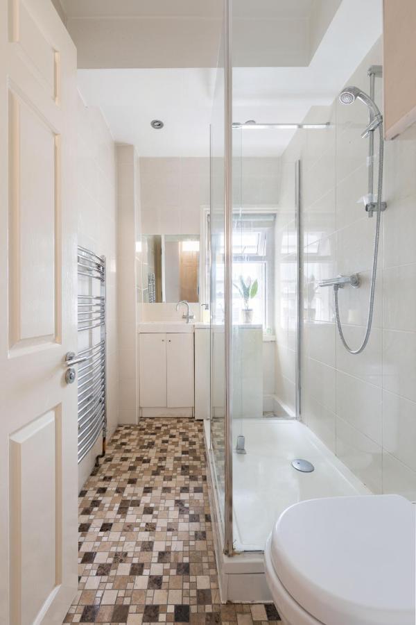 Spacious 1 Bed Oxford Street Apartment - Sleeps 4 London Ngoại thất bức ảnh